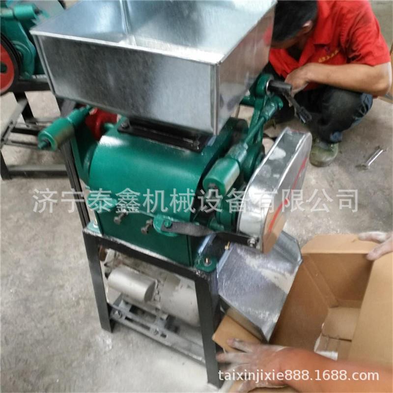 高粱破碎机设备酿酒常用破碎机大豆挤扁机厂家直销
