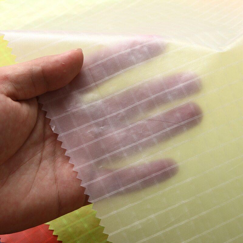 30D尼龙66格子布特技风筝P31抗撕裂硬纸感涂层四线风筝布
