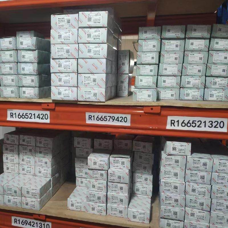 经销Rexroth力士乐直线滑块 R165111420 R162211420当天发货 - 实物图