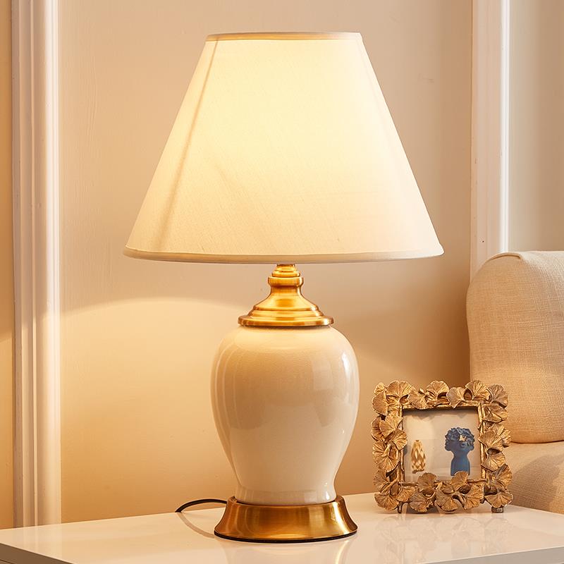 正品式台灯卧室欧床头灯简约现代馨温结婚创意浪漫瓷暖光陶美式床
