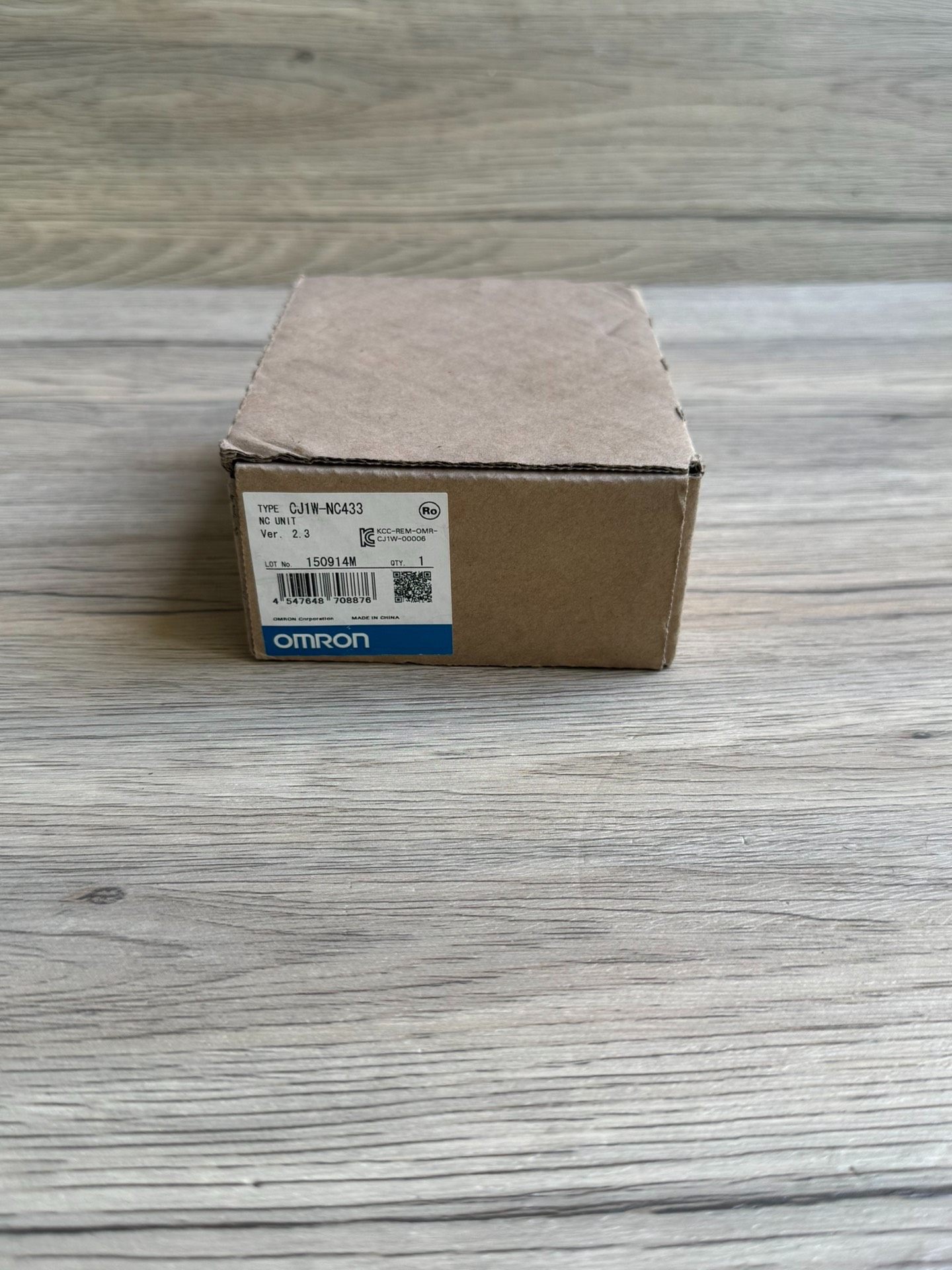 CJ1W-NC433 欧姆龙omron位置控制单元 全新原包