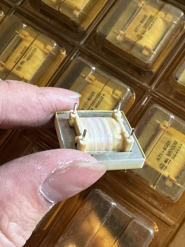 4月23日深圳音频隔离变压器一批(1730个)网络拍卖公告