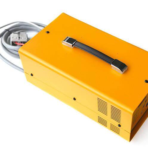 中力叉车原装充电器12V18A32A四轮叉车半电动堆高外置智能充电器