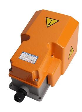 双触点脚踏开关LTH-1/6双芯子两开两闭LT4脚踩开关LT3常开常闭