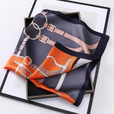 Silk scarves imitate silk square scarves which丝巾彷真丝方巾