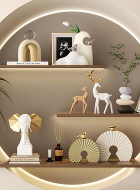 酒柜客厅2025新款摆件感设计师艺术新居软装轻奢展示架装饰品