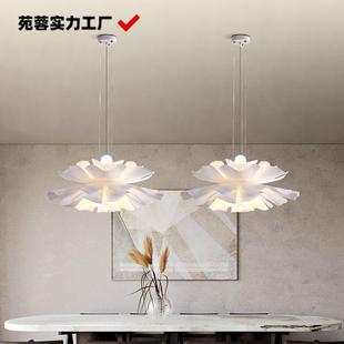 简约童现代卧艺591室吊灯铁LED螺口网红奶油风儿房衣帽间餐厅泡灯