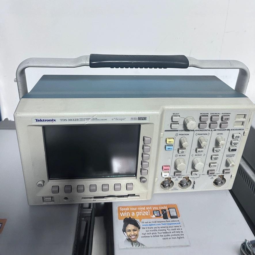 泰克TDS3014示波器 100mhz 四通道数字荧光示波器TDS3032B 200mhz