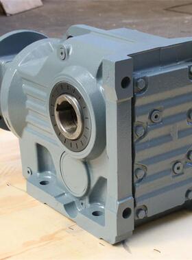 齿轮减速装置GKF47-19.58-1.1KW减速机产品多样