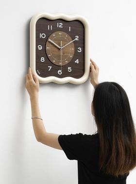 wozom屋准现代VCL简约钟客挂厅家用o时尚意大气创复古时钟表挂墙