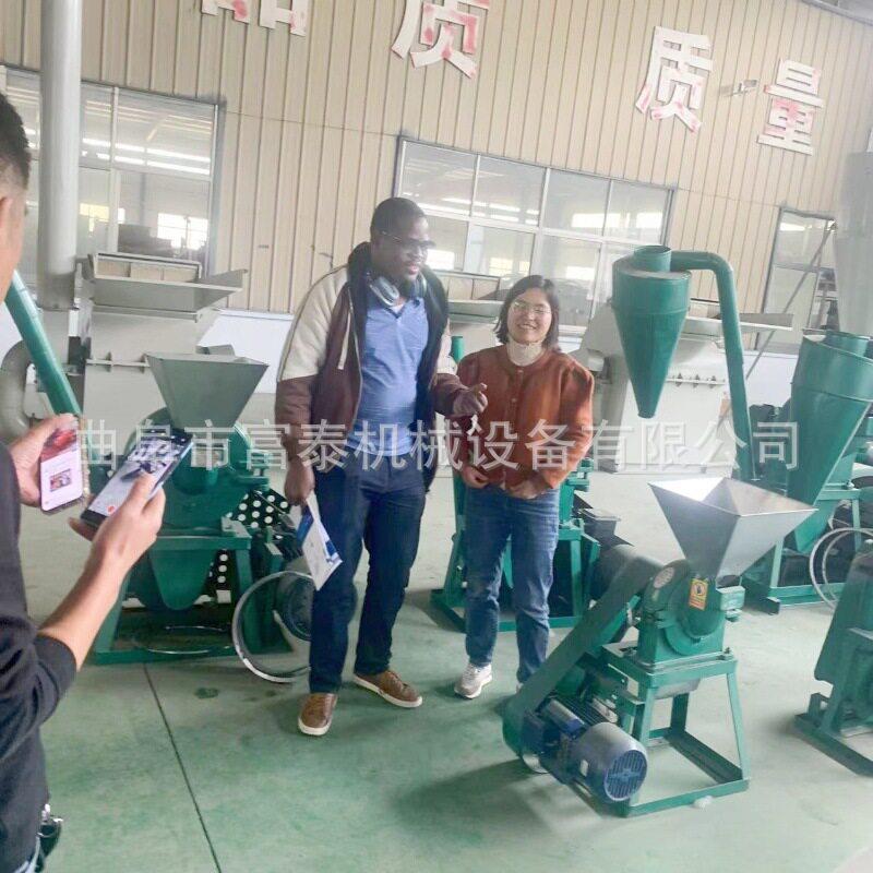 贝宁玉米棒粉碎机秸秆饲料粉碎机花生壳材艾草木碎木薯打粉机