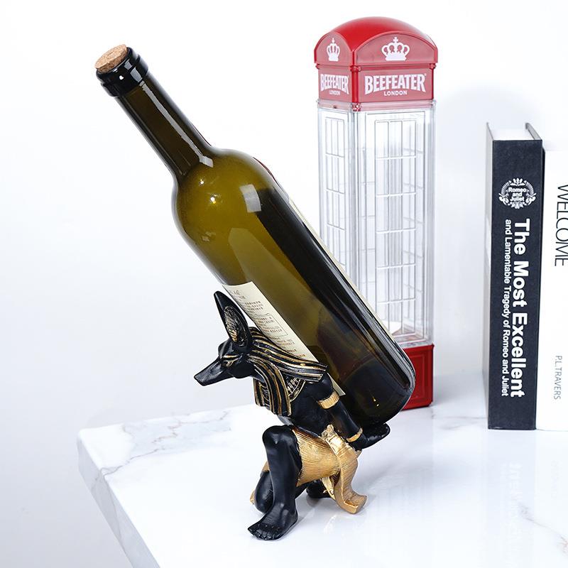 新款直销创意红酒架摆件金字塔阿努比斯狗神酒柜装饰树脂工艺品小