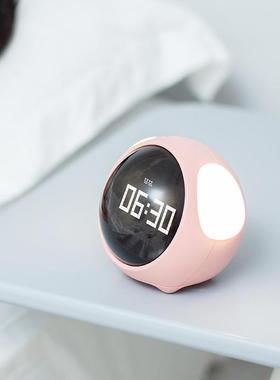 创意卡床HBK表情通像素闹铃夜灯带温度显示童头贪睡时儿钟