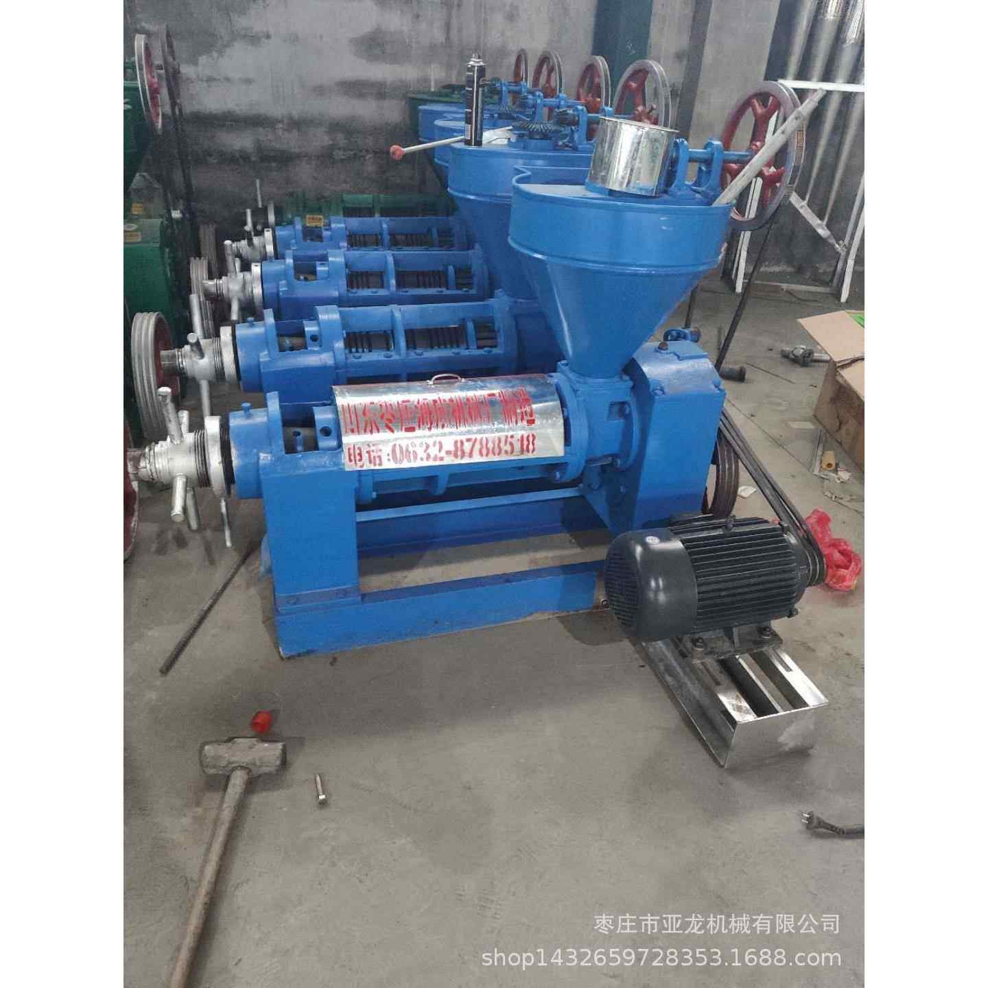 大豆轧油机价格和型号 小型榨油机多少钱一套 菜籽榨油机设备