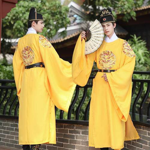 中国风汉服男装明制四团龙圆领袍 复原绣花汉服男装 皇帝黄色龙袍