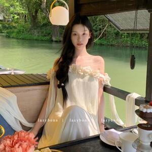 一字肩洋装女高级感晨袍礼服裙重工立体花朵飘带度假风拖地长裙