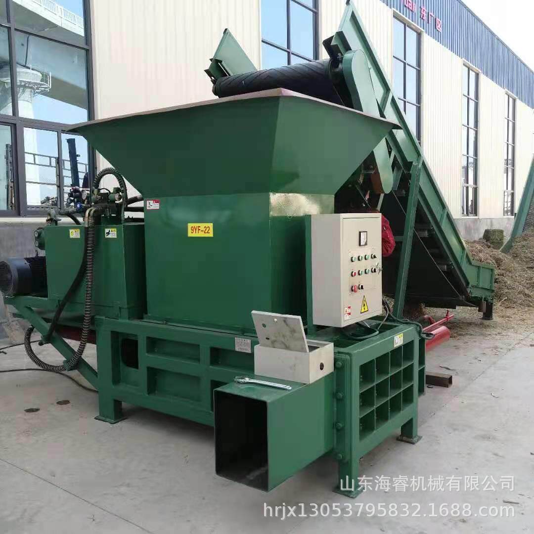 玉米秸秆粉碎行走式打包机套袋子全自动青草麦秸秆压缩打包机厂家