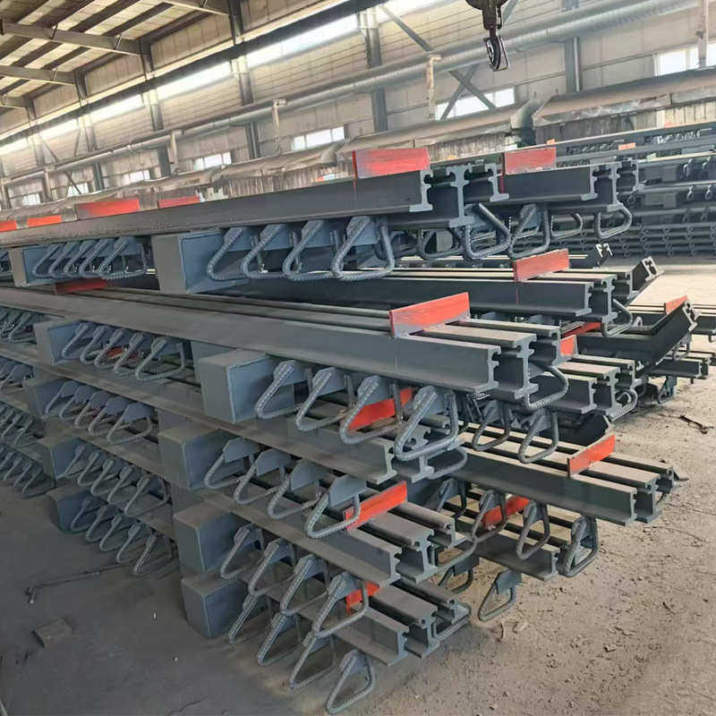 路锦桥梁伸缩缝梳齿板型桥梁伸缩缝供应E型公路桥梁伸缩缝装置