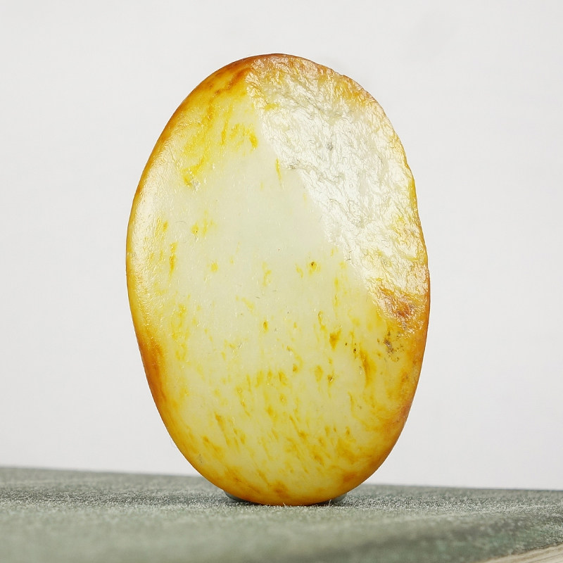 一元起拍保真新疆和田玉白玉籽料独籽玉龙喀什河原石吊坠34.60g