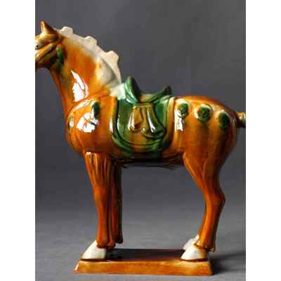 唐三彩陶瓷马摆件国礼大马工艺礼品客厅装饰品中式博古架桌面摆设