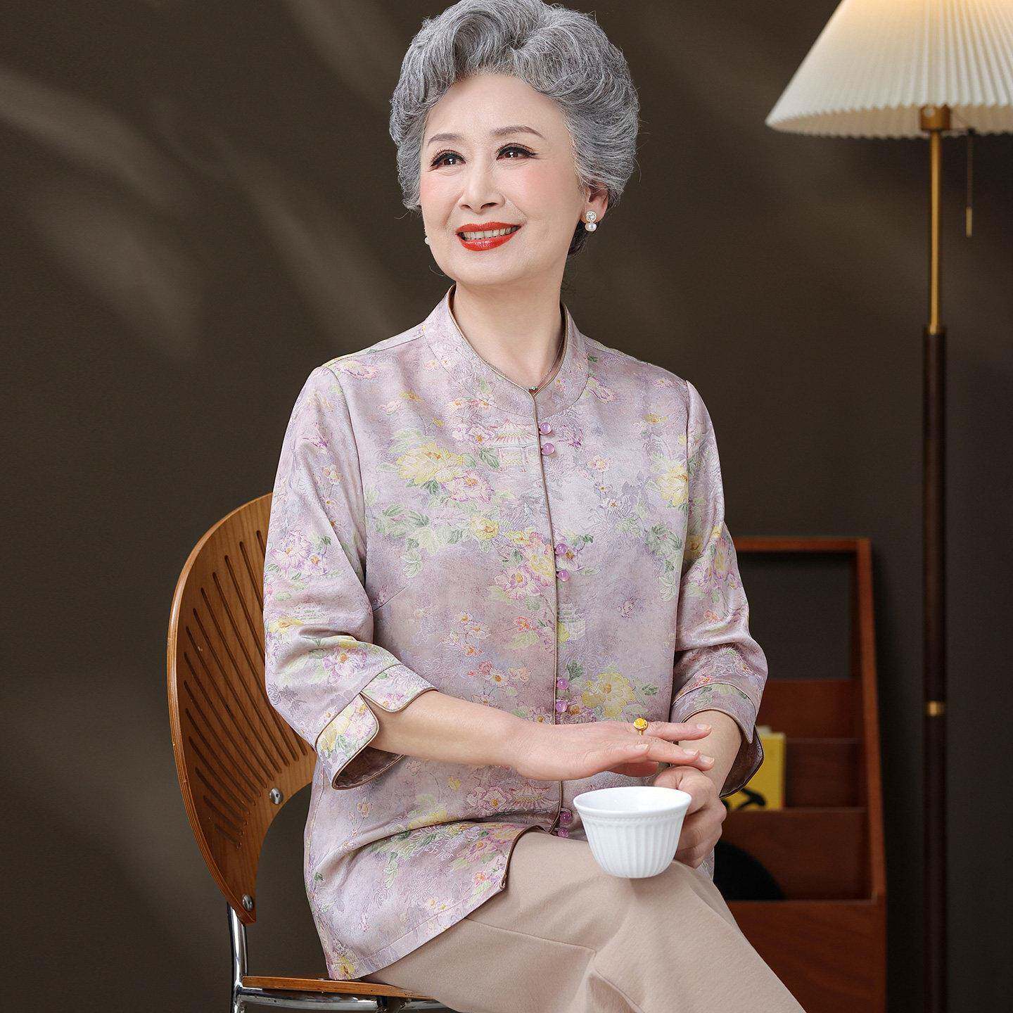 大码中老年人奶奶衬衫女印花夏装桑蚕丝100%套装老太太真丝上衣薄