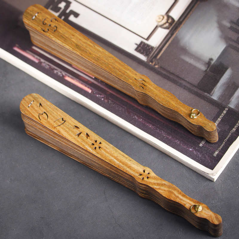 绿檀木折扇实木镂空乘凉苏扇非遗传承送礼工艺小件木雕原木摆件