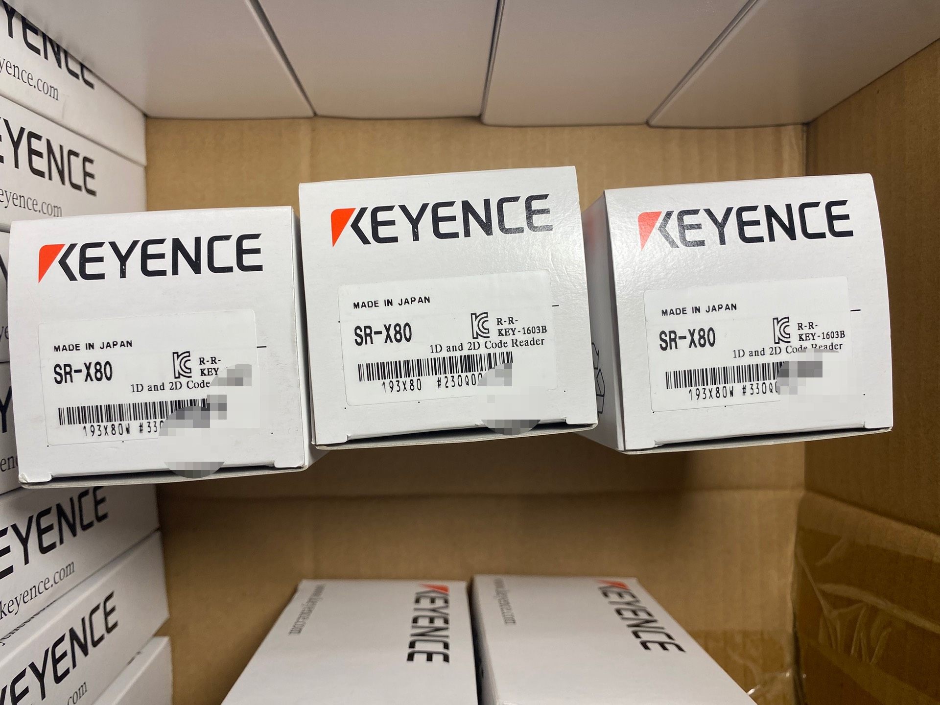 基恩士SR-X80，现货多个。