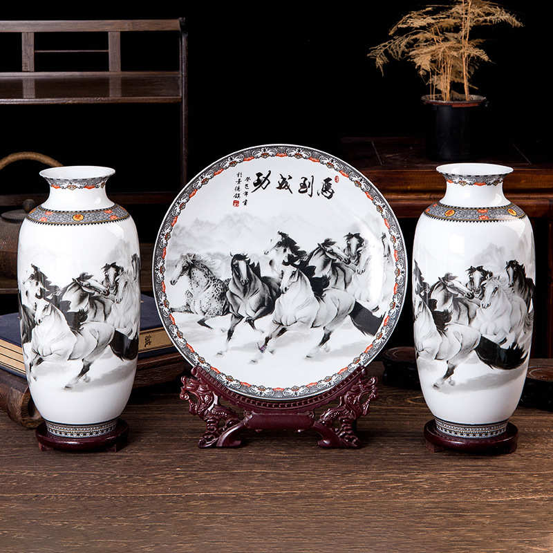 飞雪梁园装饰品摆件中式景德镇粉彩花瓶新花瓶三件套盘子摆设陶瓷