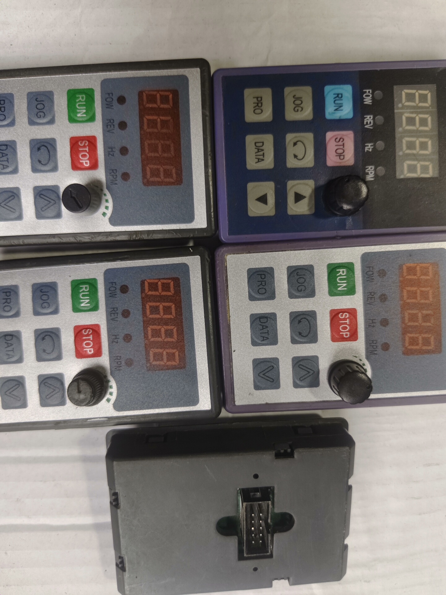 欧陆变频器面板。VF80。二手拆机功能包好成色如图。