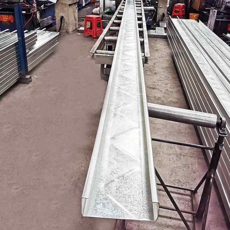 广东厂家直供镀锌C型钢钢结构厂房檩条薄壁冷弯C型钢定尺打孔