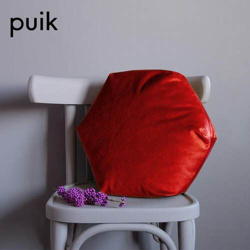 荷兰Puik沙发坐垫椅子垫客厅靠枕护腰靠垫天鹅绒六边形抱枕床头