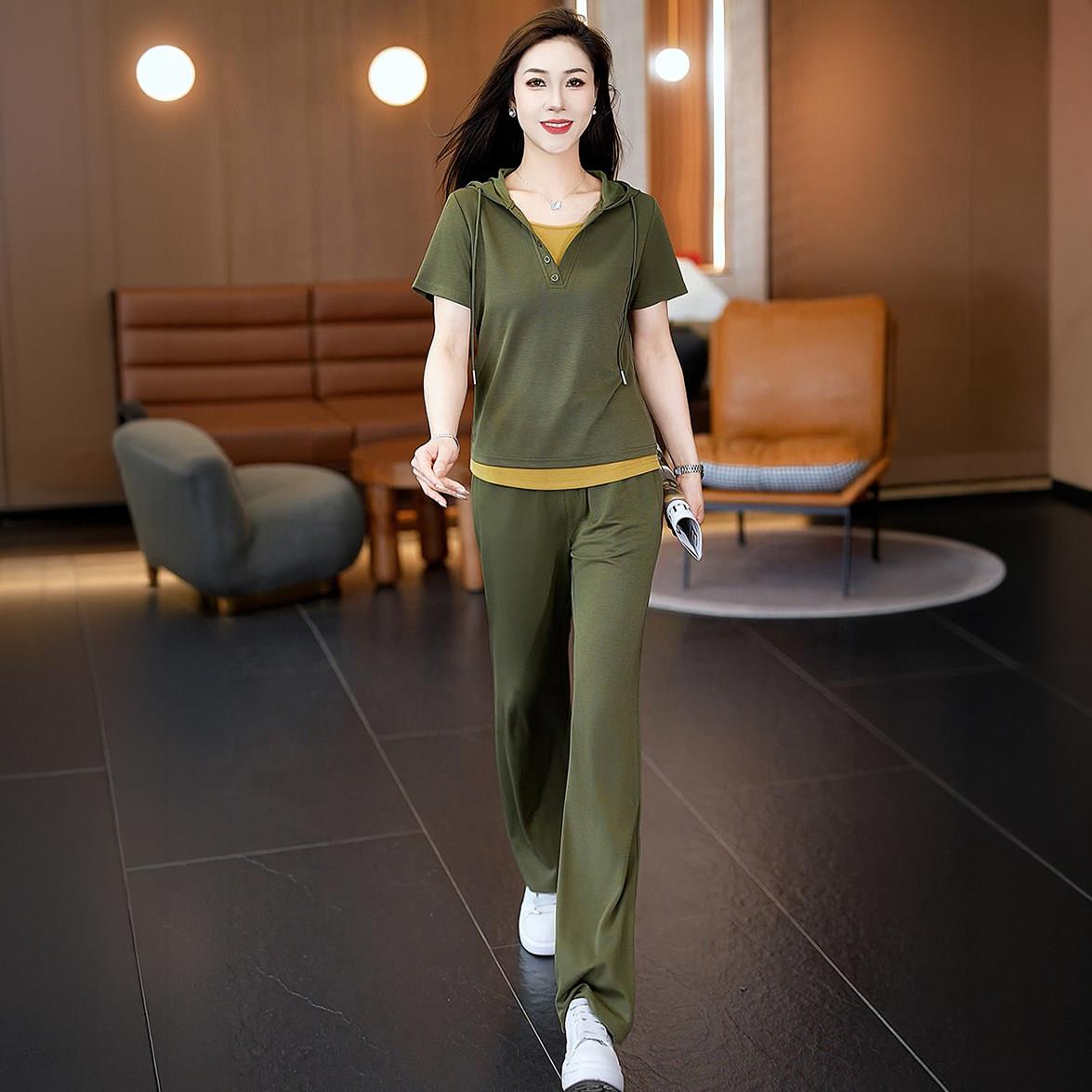 夏季轻薄舒适休闲运动套装女2026冰丝连帽短袖长裤宽松凉爽两件套