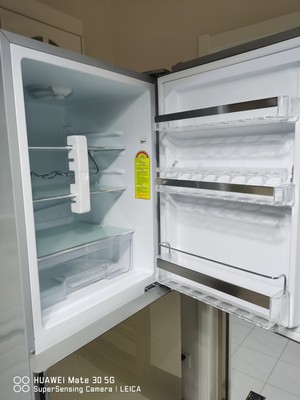 尊贵bcd-251c铜管钢化玻璃冷冻面板选择误区，需要注意这五点