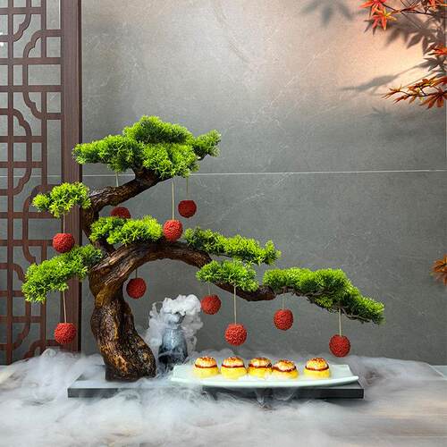 山野风火锅店干冰荔枝虾球妃子笑创意迎客松树意境菜盘子装饰餐具
