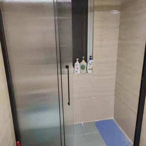 断酒店工程生间折叠门浴房内卫移飞门方640型L型全包框玻璃淋隔浴