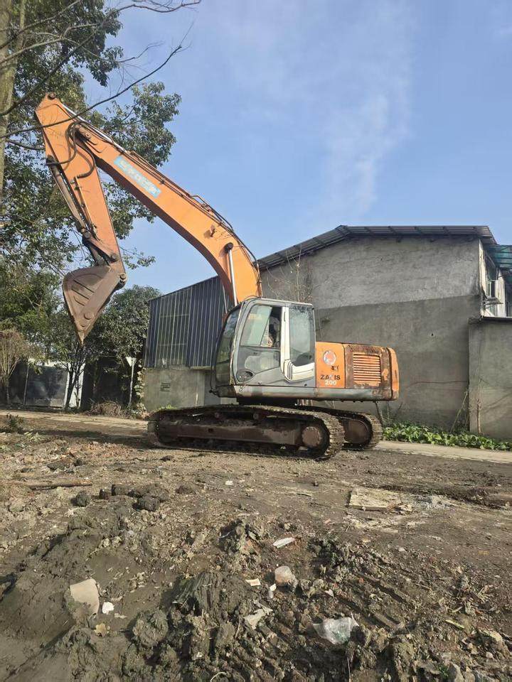 1月12日成都特价日立ZX200-3型履带式液压挖掘机（出价即进入倒计时）网络拍卖公告