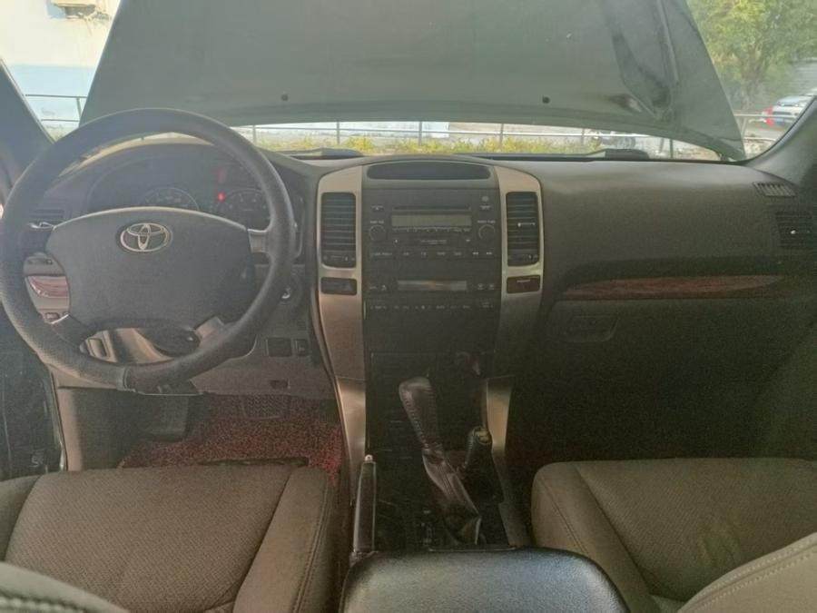 1月5日来宾桂GXZ056陆地巡洋舰霸道、桂GXZ050东风标致牌机动车网络拍卖公告