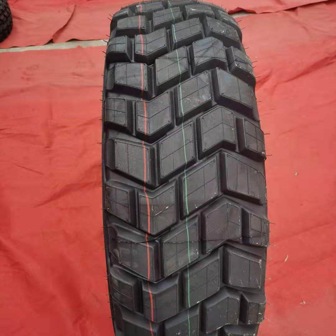 东风轮胎 14.00R20轮胎 DS706花纹 适用陕汽SX2300 SX2190轮胎