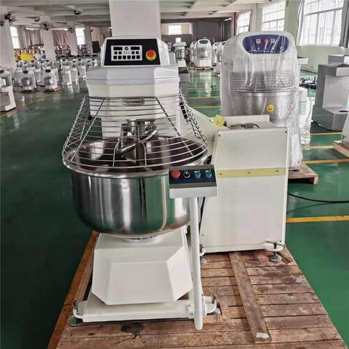 螺旋式面粉搅拌机75kg面三包粉翻缸和面机200L升自动翻转和面机