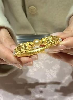 古法黄金色手镯故宫双凤戏珠镯子转运珠复古宫廷风手环新年礼物