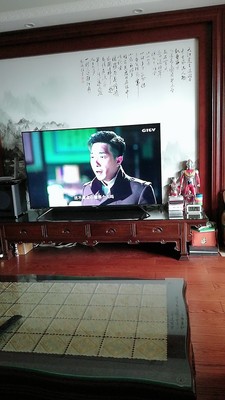 2020新款热销海信HZ65E7D与长虹65A4U画质评测区别大吗?