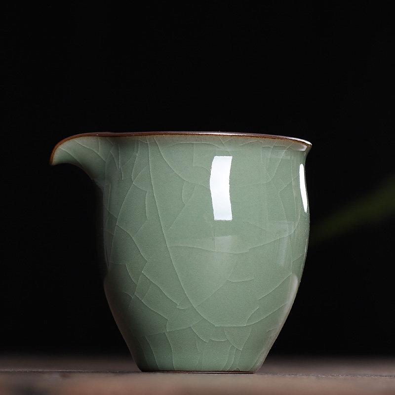 青瓷公道杯陶瓷茶海功夫茶具开片可养大号分茶器哥窑弟窑茶道配件