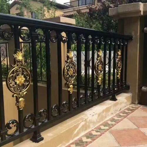 阳台护栏铝合金室外栏杆家用别墅楼梯扶手隔离栏露台围栏铝艺护栏