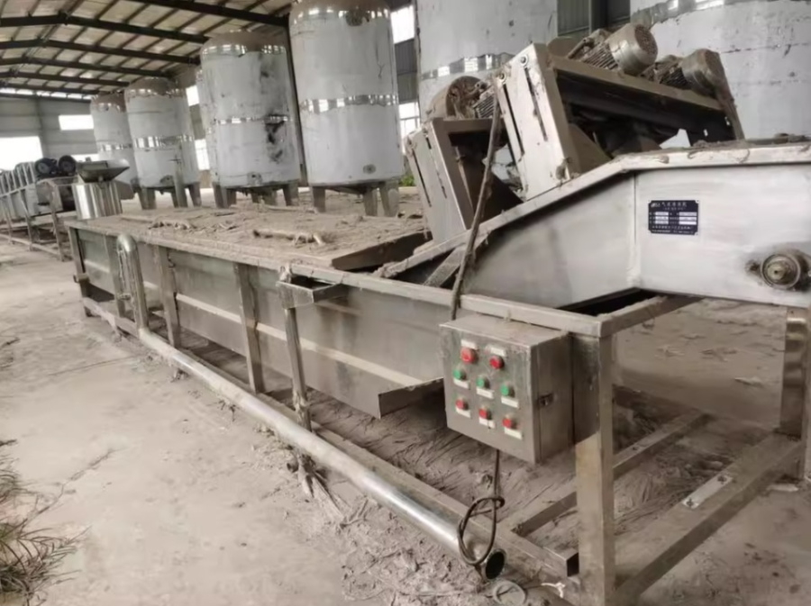 12月30日淮北某公司所属的一批机器设备(气波清洗机、箱式变电站、罐子、风干机、提升机等）网络拍卖公告