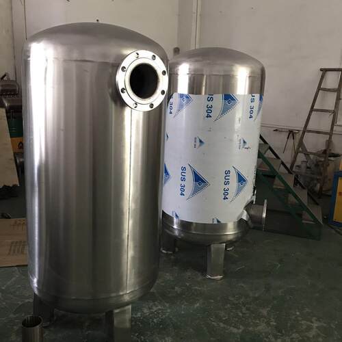 厂家直销不锈钢304压力罐储水罐不锈钢水箱恒压供水罐