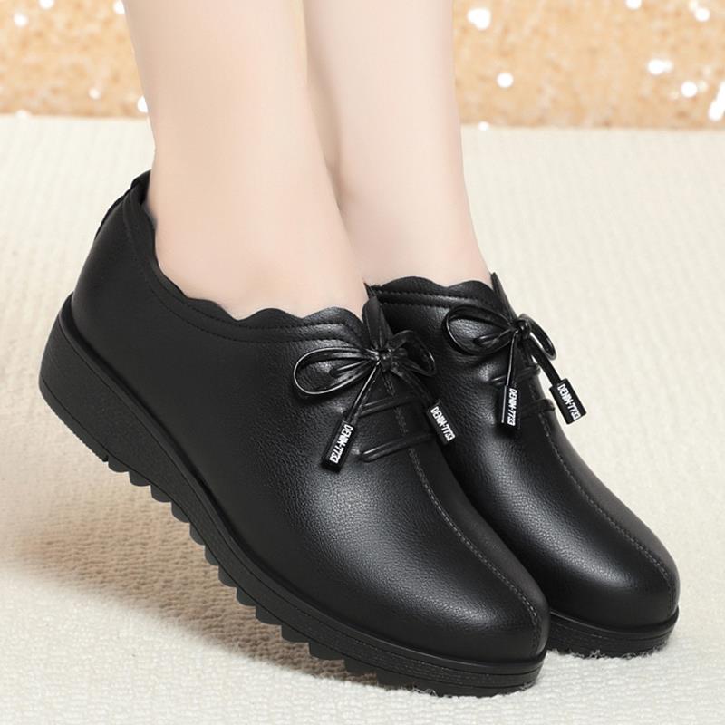 正品妈妈坡跟士真皮软单鞋女皮鞋中底跟鞋中老年女鞋深口春秋季平