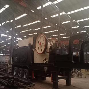 颚式移动破碎站大型鄂式破碎设备重锤式破碎机设备混凝土块制砂机