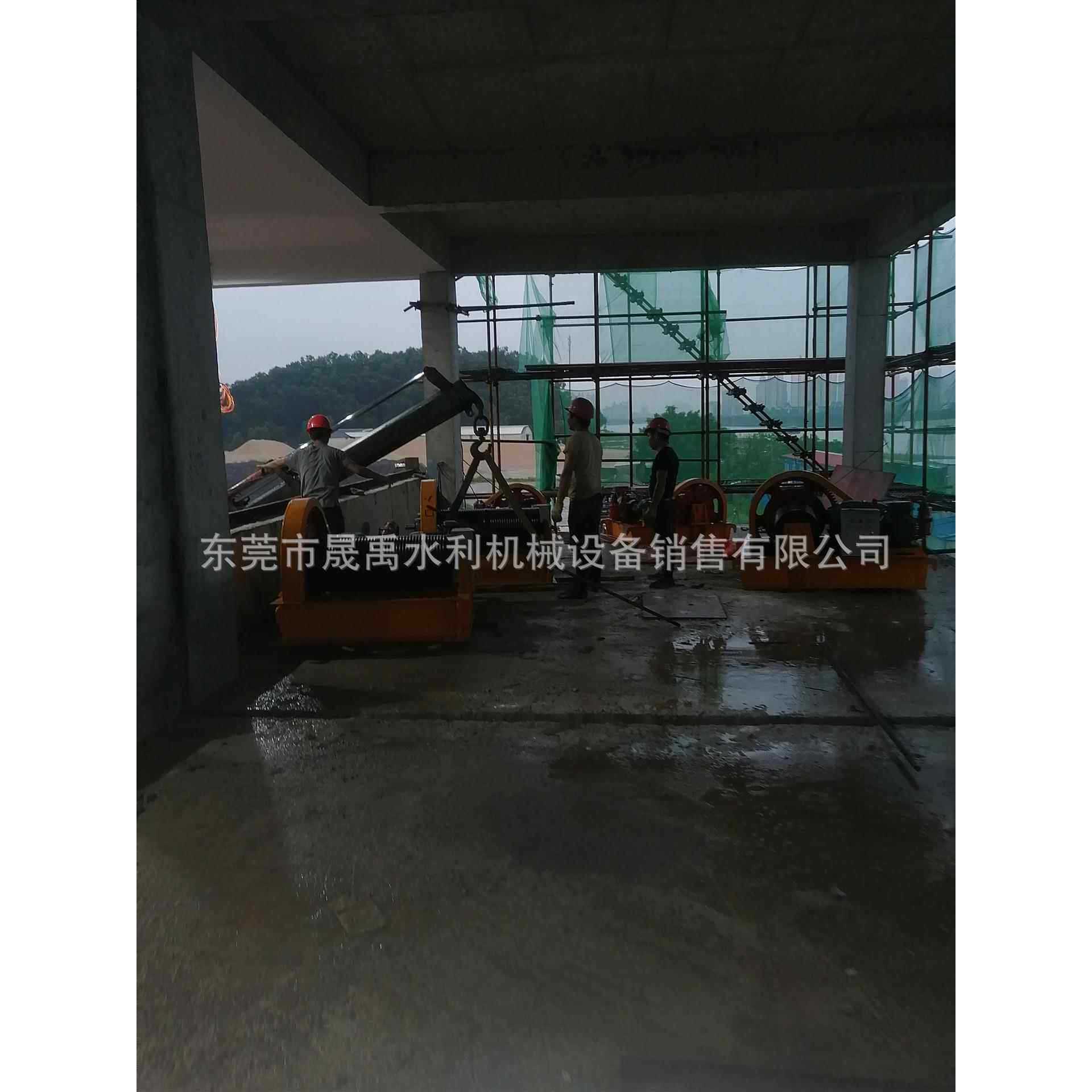 广州市南沙区万顷沙水闸泵站工程卷扬启闭机制作安装55555.00/台