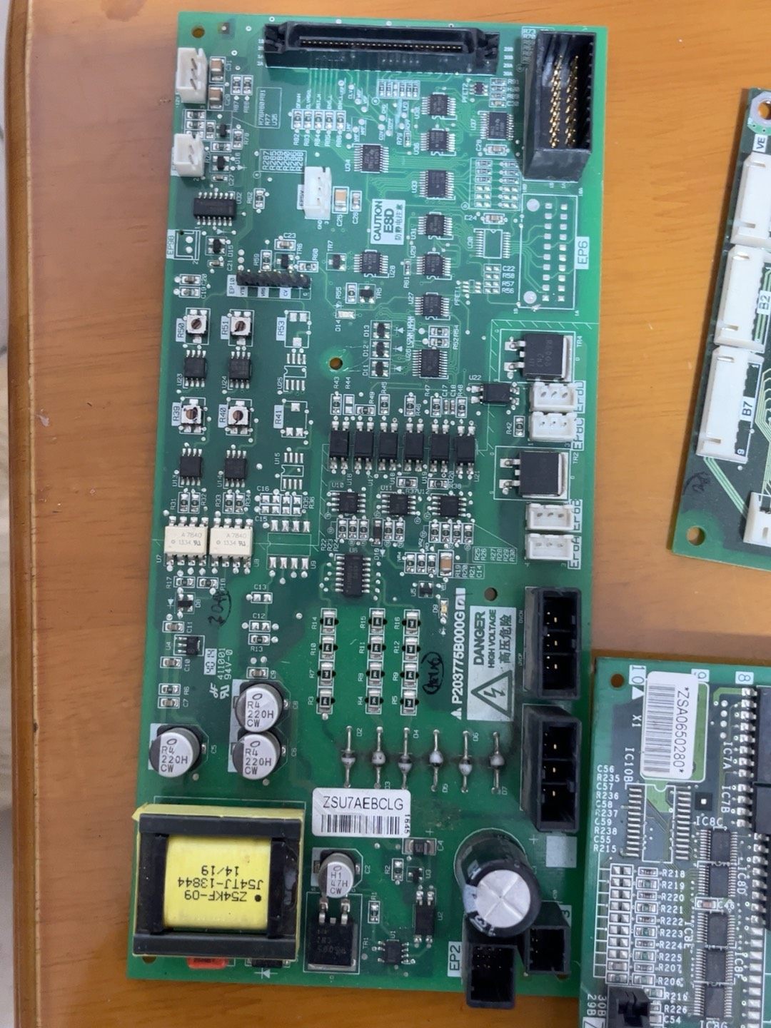 三菱电梯板一起400不包邮