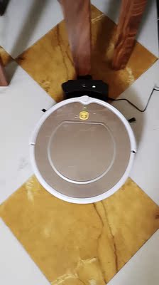 科沃斯扫地机器人与石头T61扫地机器人哪个好，功能区别在哪里？价格多少？